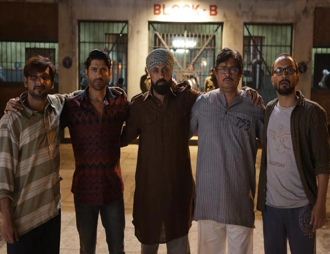 lucknow-central-box-office-collection-day-1