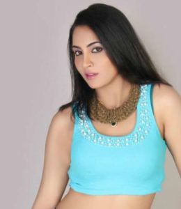 arshi-khan-bigg-boss-contestant