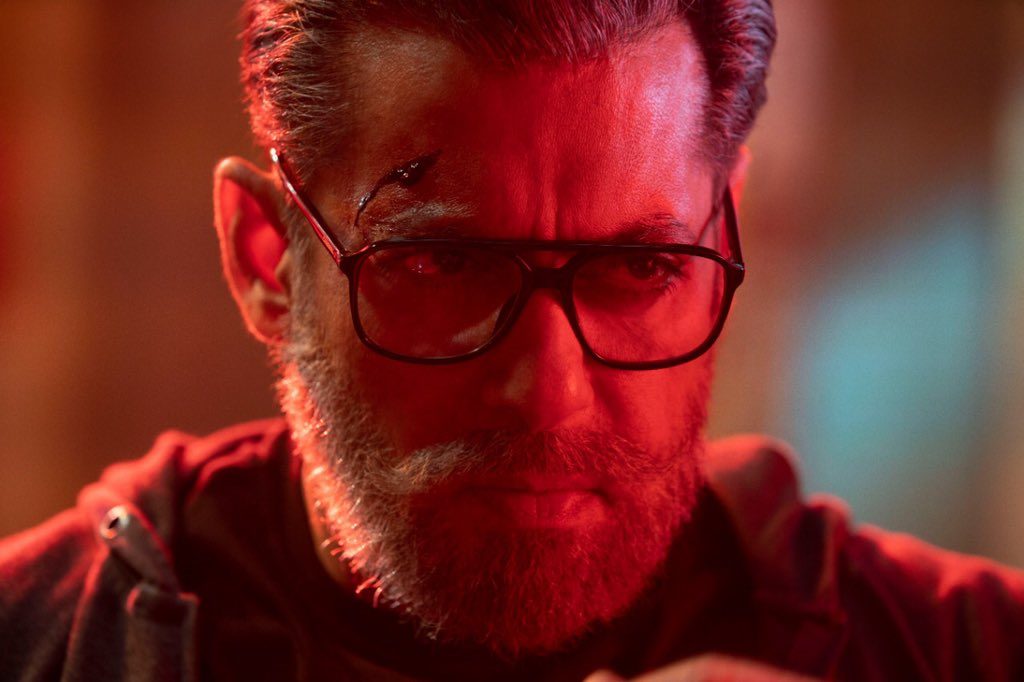 Big Responsibility On Ali Abbas Zafar Shoulder’s To Make BHARAT Movie A Big Hit?