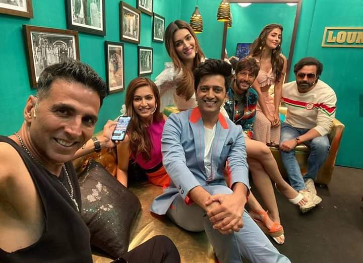 Housefull 4 Movie Audience Occupancy And Collection Estimates Day 4