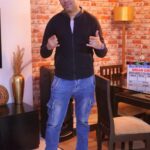 Raaj Shaandilyaa signs Sonu Sood for Kisaan