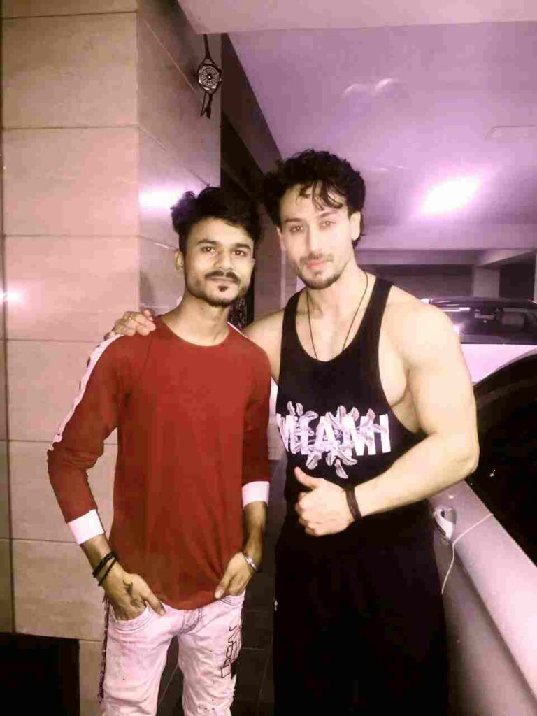 Himanshu Mishra is making a mark as a celebrity manager and casting director in Bollywood