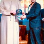 Satish-Sanpal-felicitated-with-Rise-of-Industry-Emirates-Business-Awards
