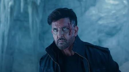 War2-box-office-collection-day-1